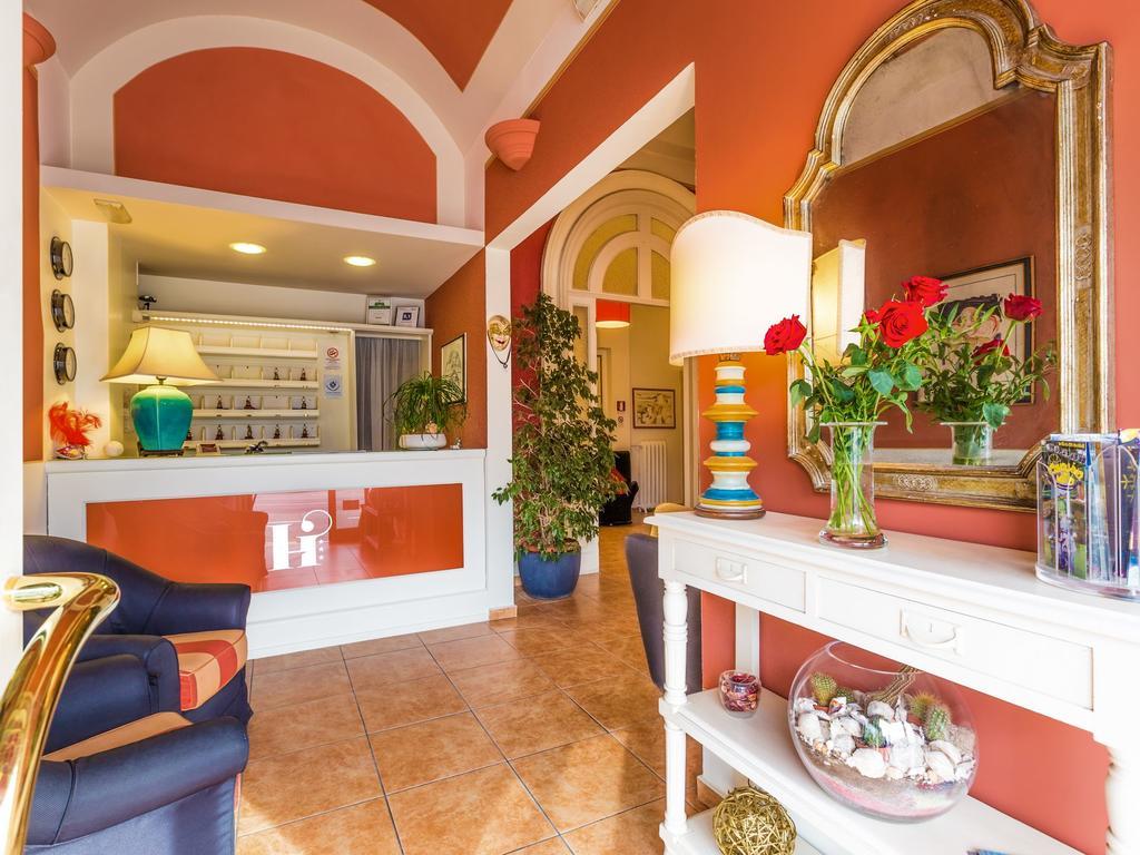 Hotel Internazionale Viareggio Eksteriør billede
