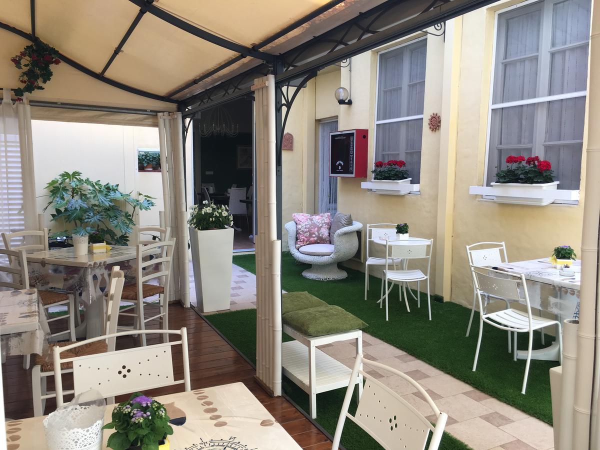 Hotel Internazionale Viareggio Eksteriør billede